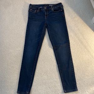 Aeropostale Dark Wash Jegging Sz 6 Regular like new